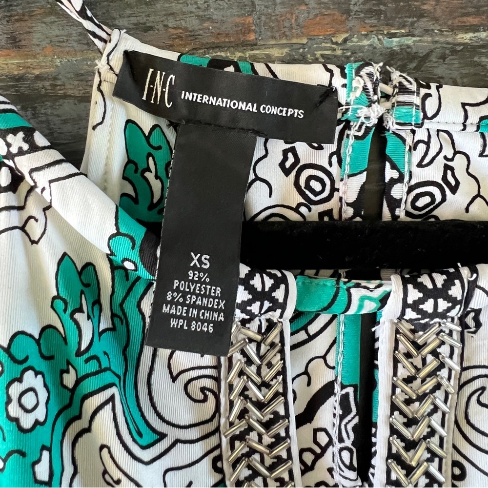 INC scarf style dress with Asymmetrical hem.  Sz XS - Picture 6 of 6